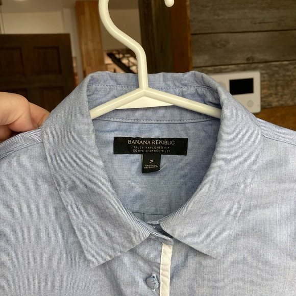 Banana Republic banker shirt. - Picture 2 of 3